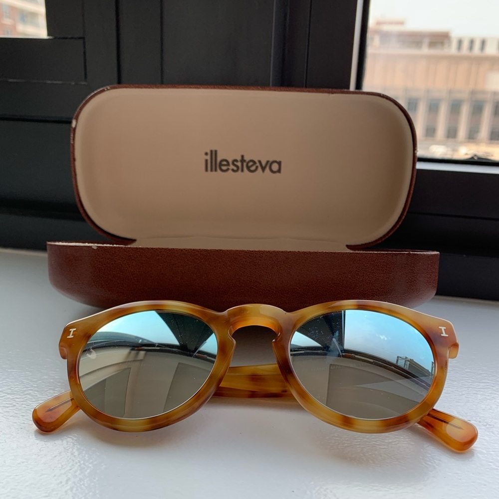 Illesteva Leonard Sunglasses